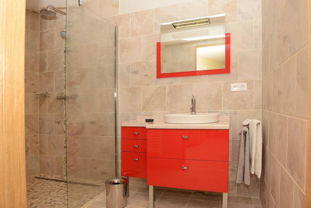Mas De Carabelle Bed and Breakfast La Roque-Alric Kamer foto