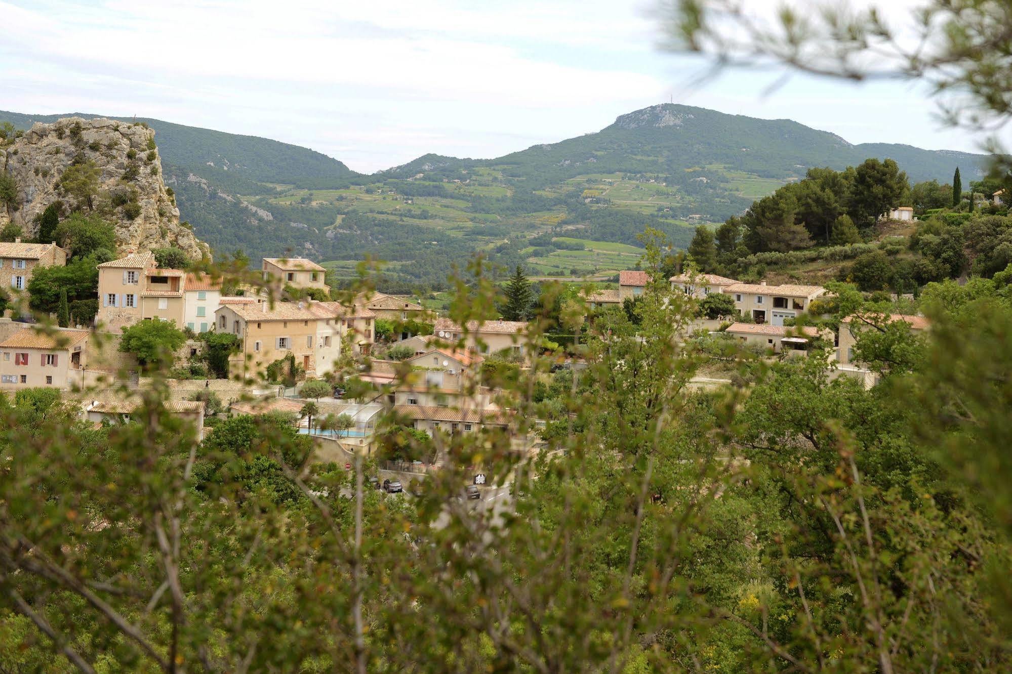 Mas De Carabelle Bed and Breakfast La Roque-Alric Buitenkant foto